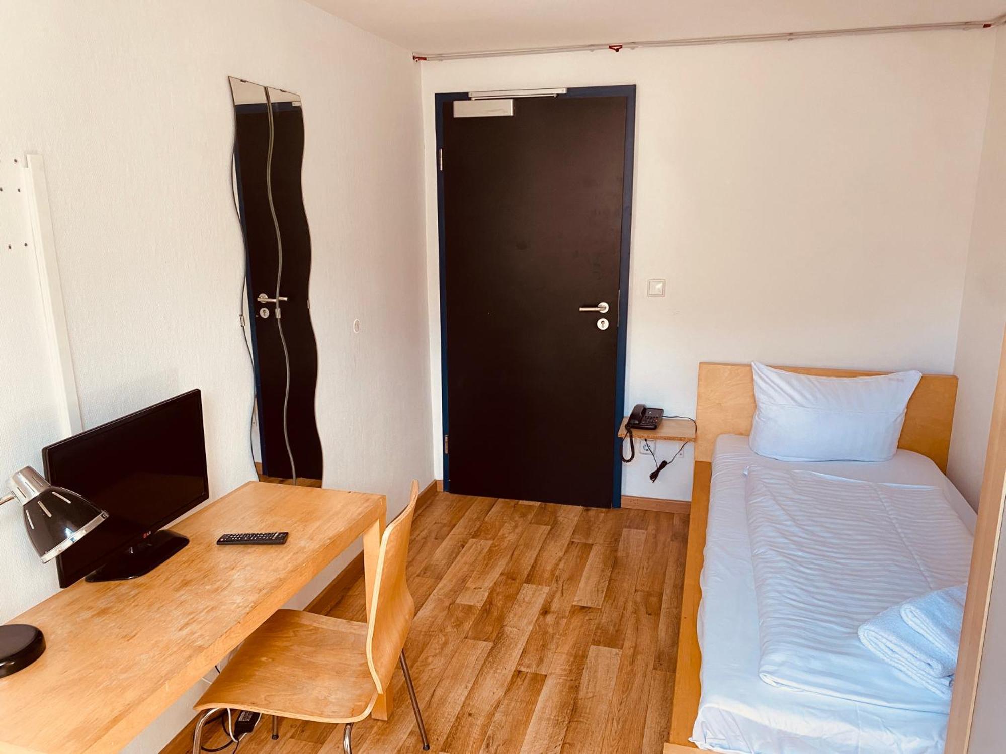 Stay Inn Central Station Frankfurt am Main ภายนอก รูปภาพ